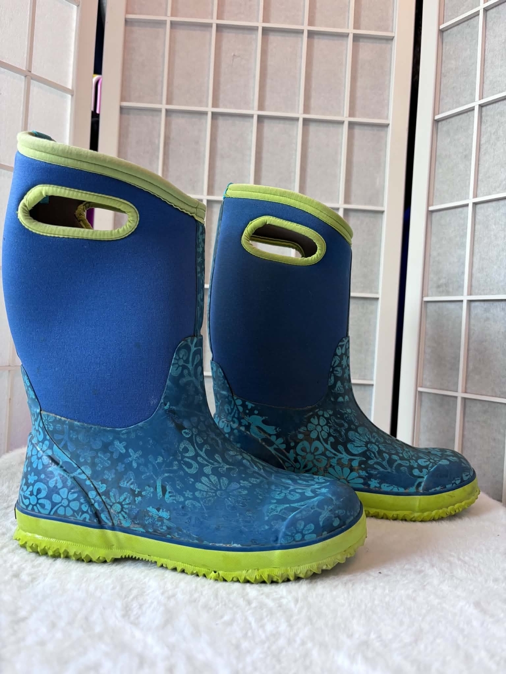 Bogs Kids Blue & Lime Floral Waterproof Rain Boots